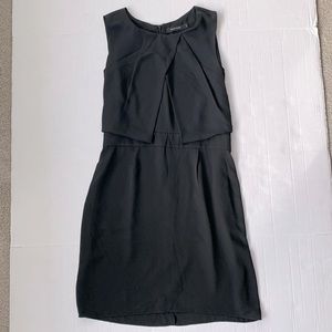 Gorgeous G2000 Women black mesh lined detailed dress size 36 (small)